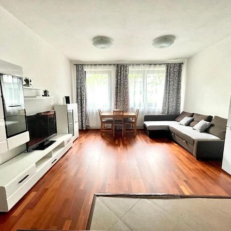 Centrum Park Apartment+ Prag Exterior foto