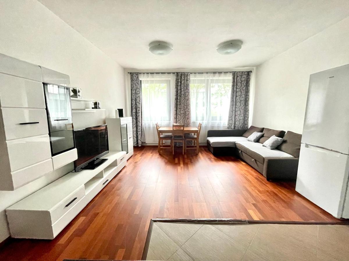Centrum Park Apartment+ Prag Exterior foto